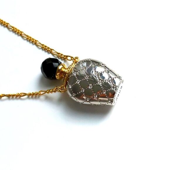 Disney Jewelry - Disney Couture RARE Alice in Wonderland Potion Bottle Necklace